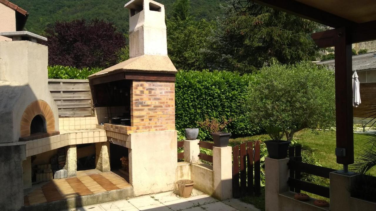 Maison Avec Piscine Entre Chartreuse Et Vercors La Buisse Extérieur photo